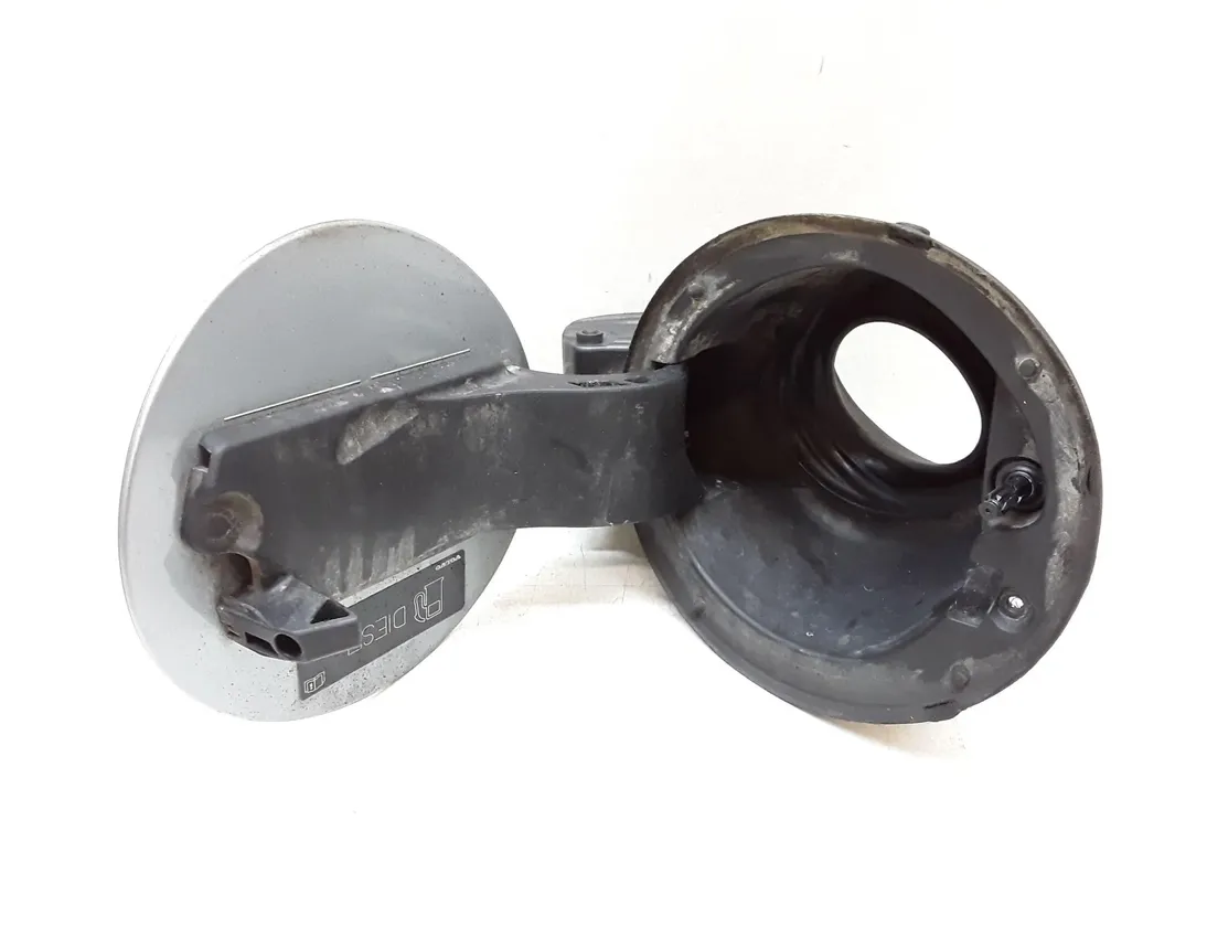 VOLVO V40 2 generation (2012-2020) Fuel Tank Flap 31278862 23592363