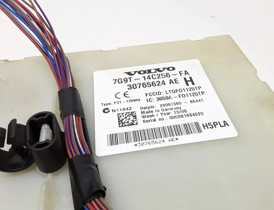 VOLVO V70 3 generation (2007-2020) Блок предохранителей 7G9T14C256FA,30765624 23604213