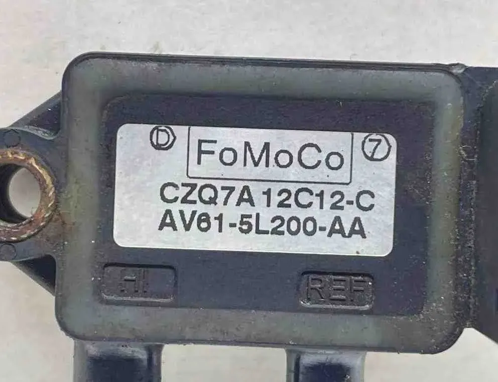VOLVO V60 1 generation (2010-2020) DPF Pressure Sensor AV615L200AA 32648558