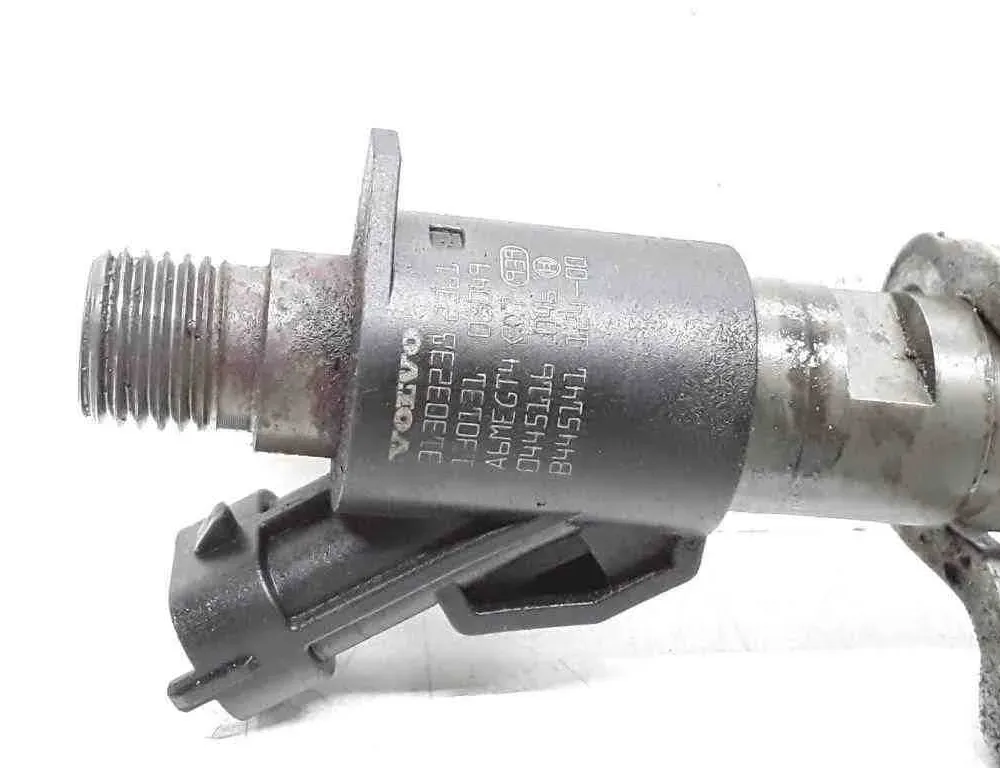 VOLVO V40 Cross Country 1 generation (2012-2020) Форсунка 31303238,0445116046 32650003
