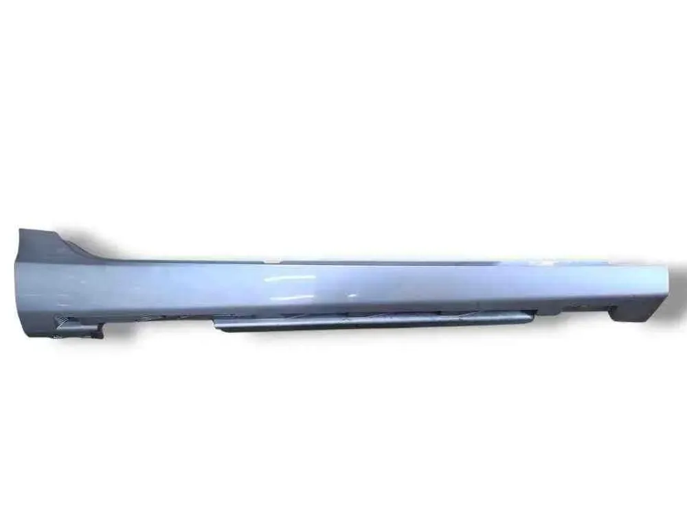 VOLVO V40 Cross Country 1 generation (2012-2020) Right Side Plastic Sideskirt Cover 31395043 32652142