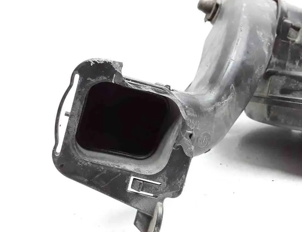 VOLVO V50 1 generation (2003-2012) Other Engine Compartment Parts 30776195 32653359