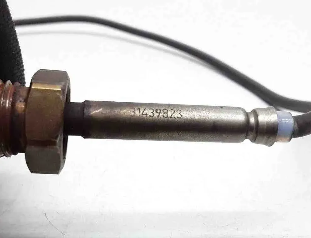 VOLVO V40 Cross Country 1 generation (2012-2020) Exhaust gas temperature sensor 31439823 32660006