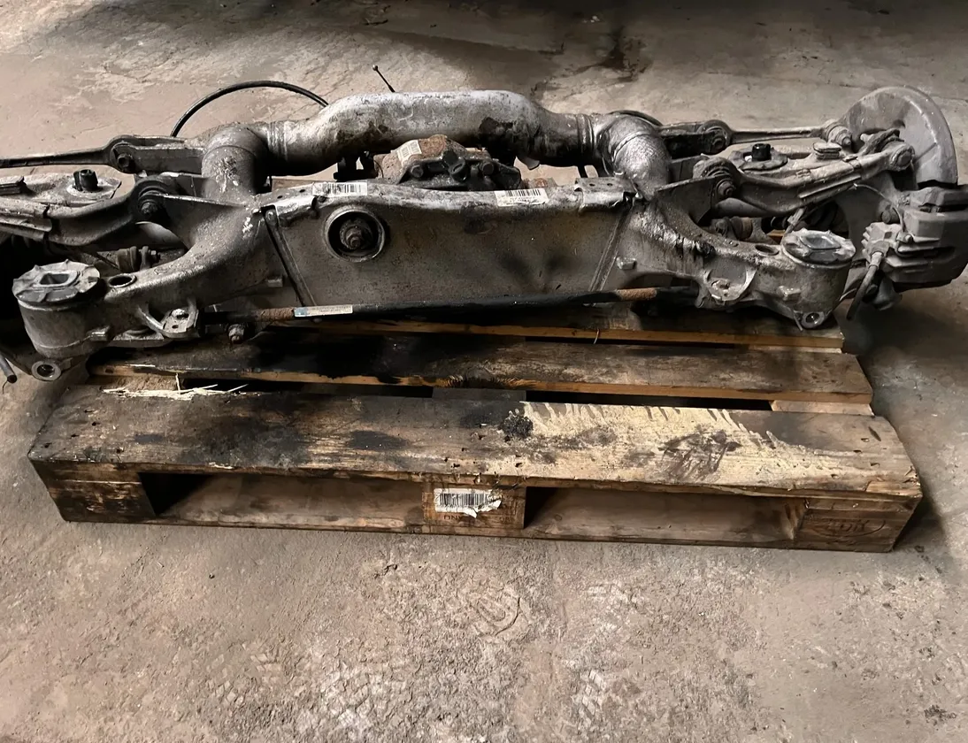 BMW 5 Series E60/E61 (2003-2010) Rear Axle 6770827,7570470 33694011