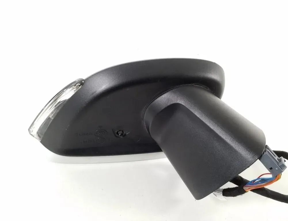 VOLVO XC60 2 generation (2017-2024) Right Side Wing Mirror 31359362