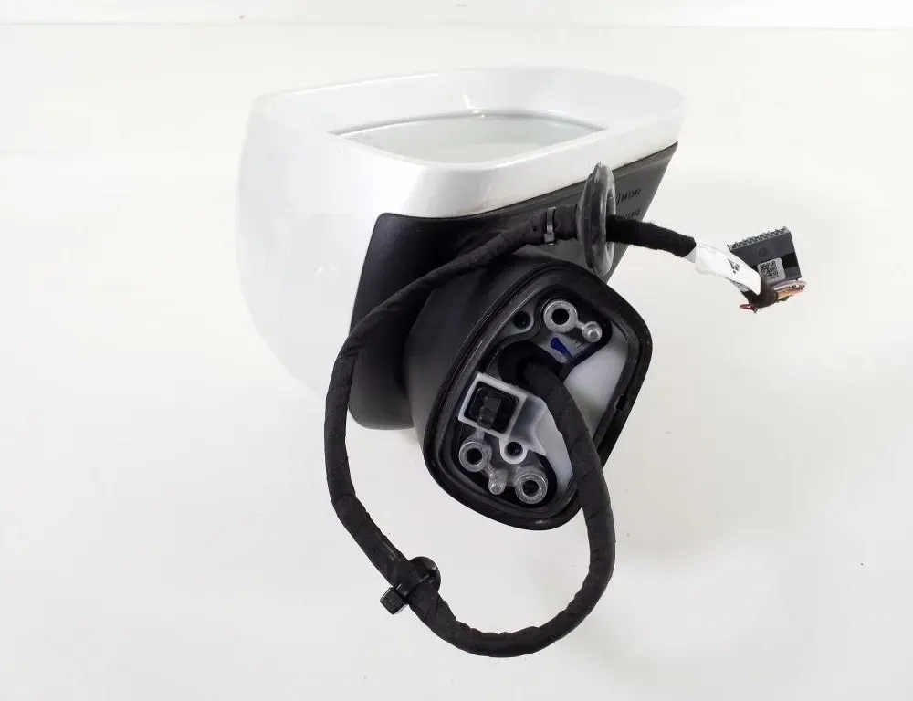 VOLVO XC60 2 generation (2017-2024) Right Side Wing Mirror 31359362