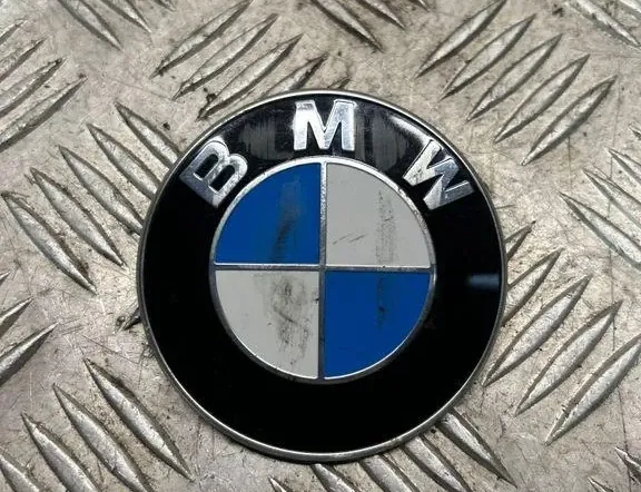 BMW 3 Series F30/F31 (2011-2020) Car manufacturer's badge 8219237 33440954