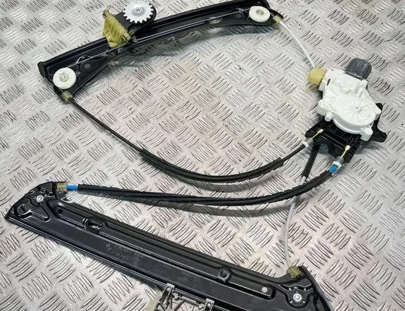 BMW 4 Series F32/F33/F36 (2013-2020) Front Left Door Window Regulator 7281623 33501976