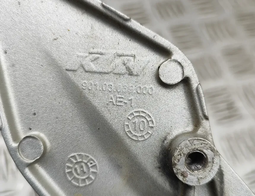 KTM DUKE Front right side footrest peg hanger 90103039000 33114322