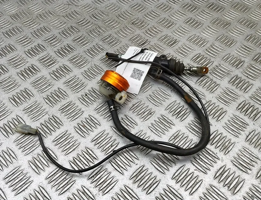 KTM DUKE Насос главного тормозного цилиндра заднего 33114331