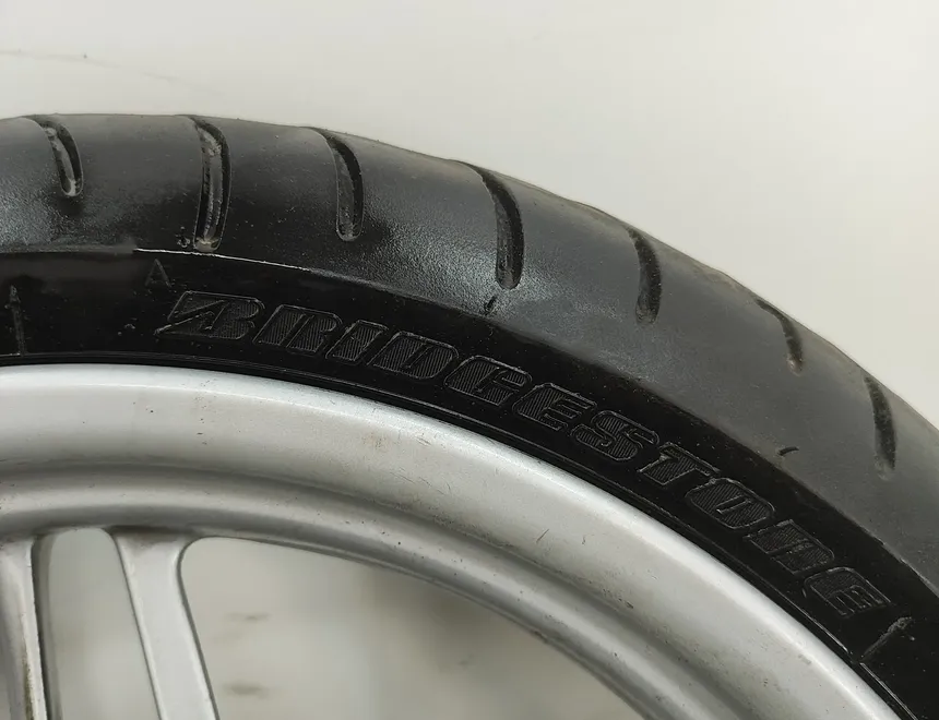 BMW K 2335868 33336807