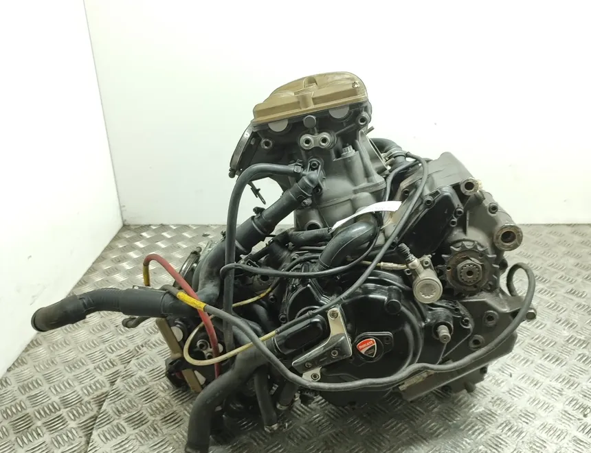 DUCATI STREETFIGHTER Двигатель B725 33381067