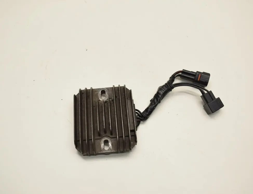 KTM ADVENTURE Voltage rectifier regulator 29907954
