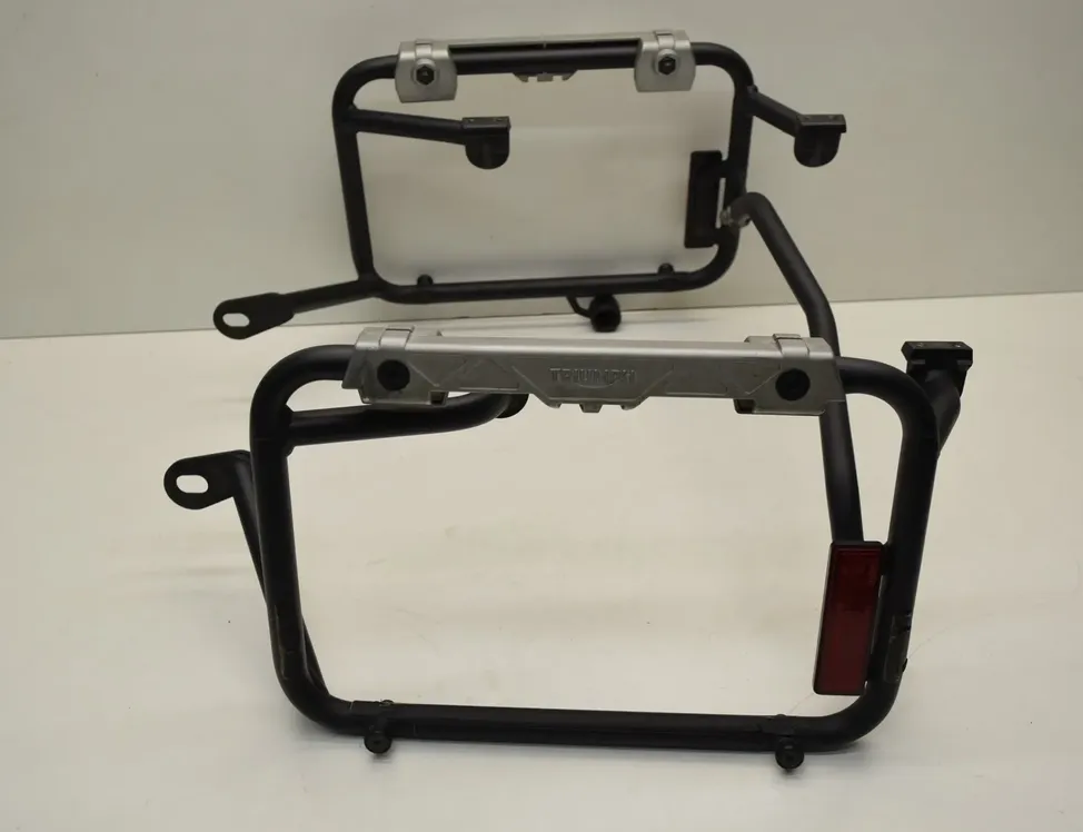 TRIUMPH TIGER Luggage pad rack mounting bracket 31643653
