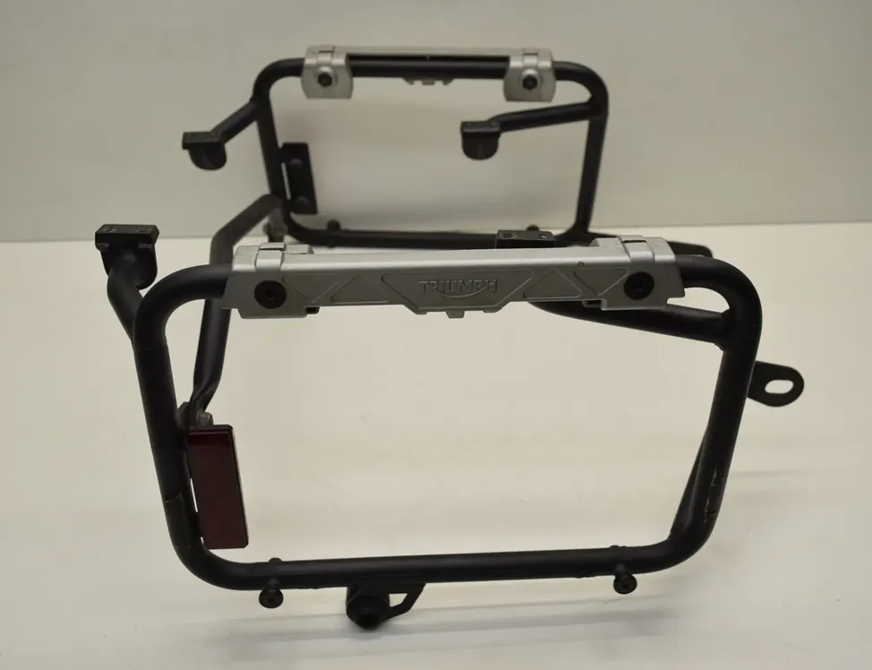 TRIUMPH TIGER Luggage pad rack mounting bracket 31643653
