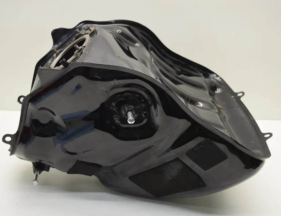 HONDA CBR (1983-2016) Petrol fuel tank 32108629