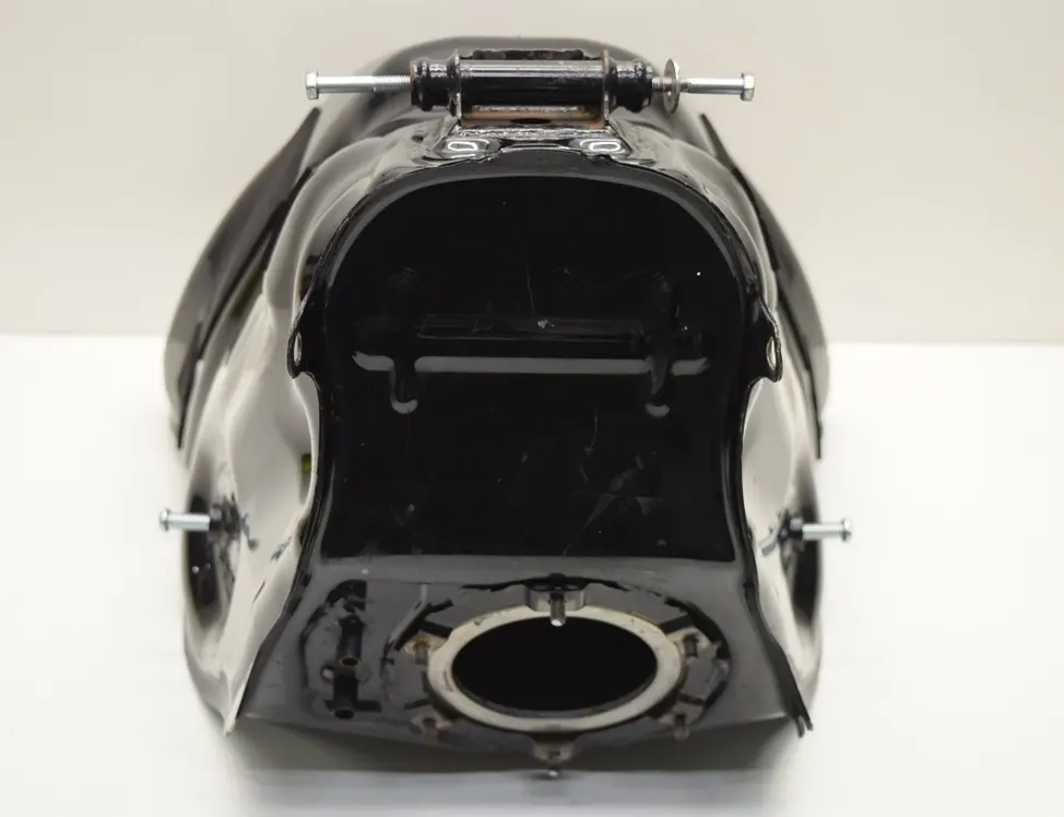 HONDA CBR (1983-2016) Petrol fuel tank 32108629