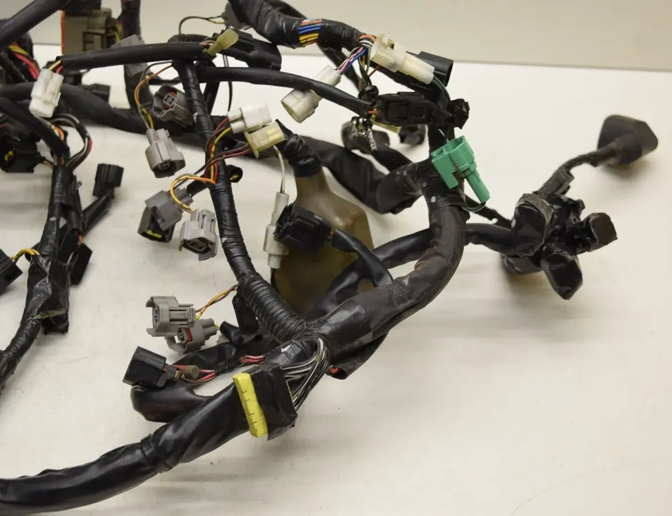 SUZUKI GSX-R Жгут 33354054