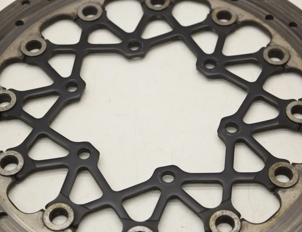 SUZUKI GSX-R Ротор переднего правого тормозного диска 33387701