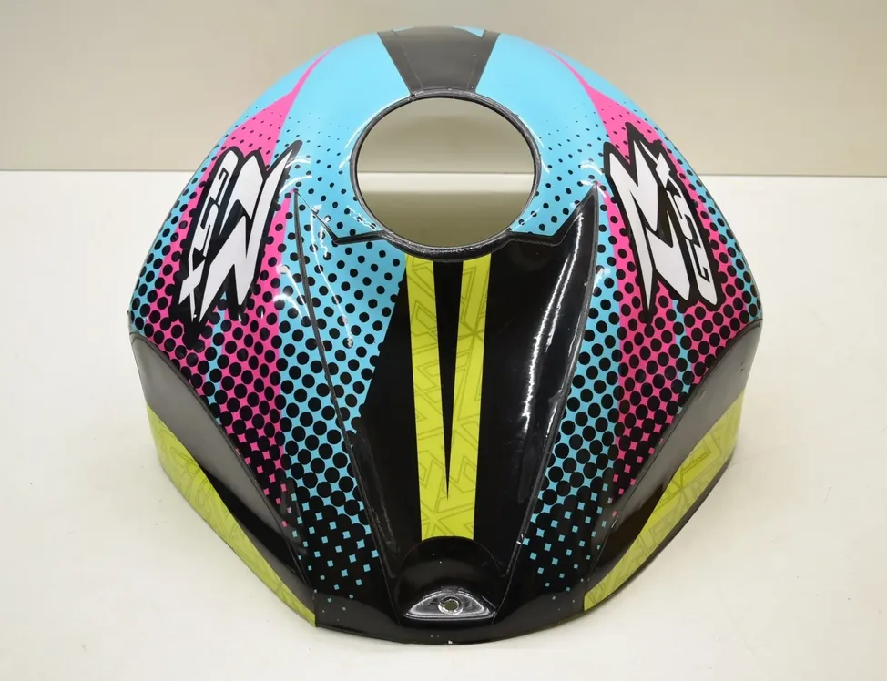 SUZUKI GSX-R Топливный бак 33393514