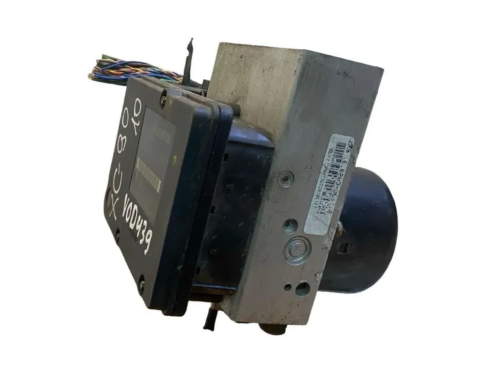VOLVO XC90 1 generation (2002-2014) Абс блок 30793445 34837537