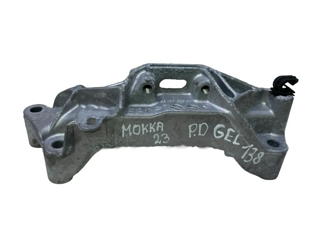 OPEL Mokka 2 generation (2021-2023) Кронштейн двигателя правой стороны 9813582980 30132766