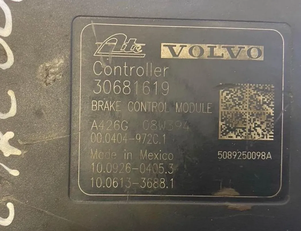 VOLVO XC60 1 generation (2008-2017) ABS Pump 30681619 30148763