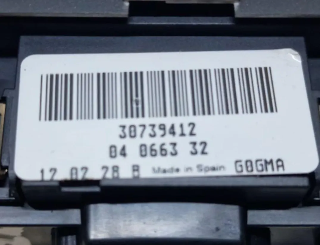 VOLVO V60 1 generation (2010-2020) Headlight Switch Control Unit 30739412 30150874