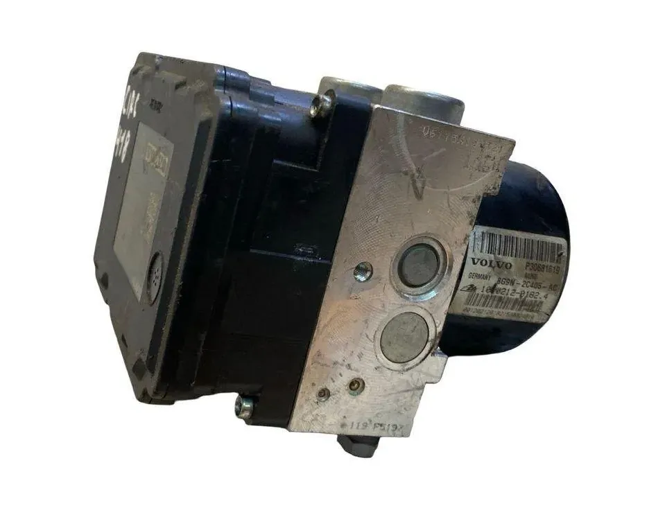 VOLVO XC60 1 generation (2008-2017) ABS Pump 30681619 31058714