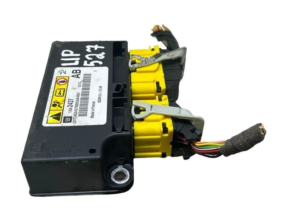 OPEL Zafira C (2012-2016) SRS Control Unit 13582437 31284073