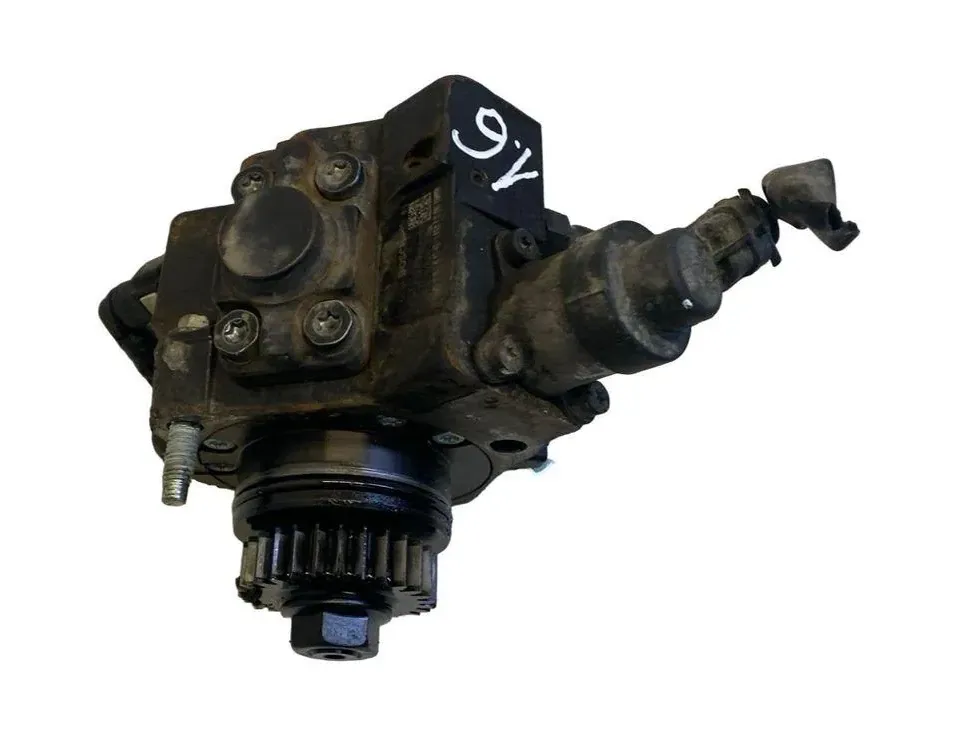 NISSAN X-Trail T32 (2013-2022) Топливный насос 0445010404 33983433