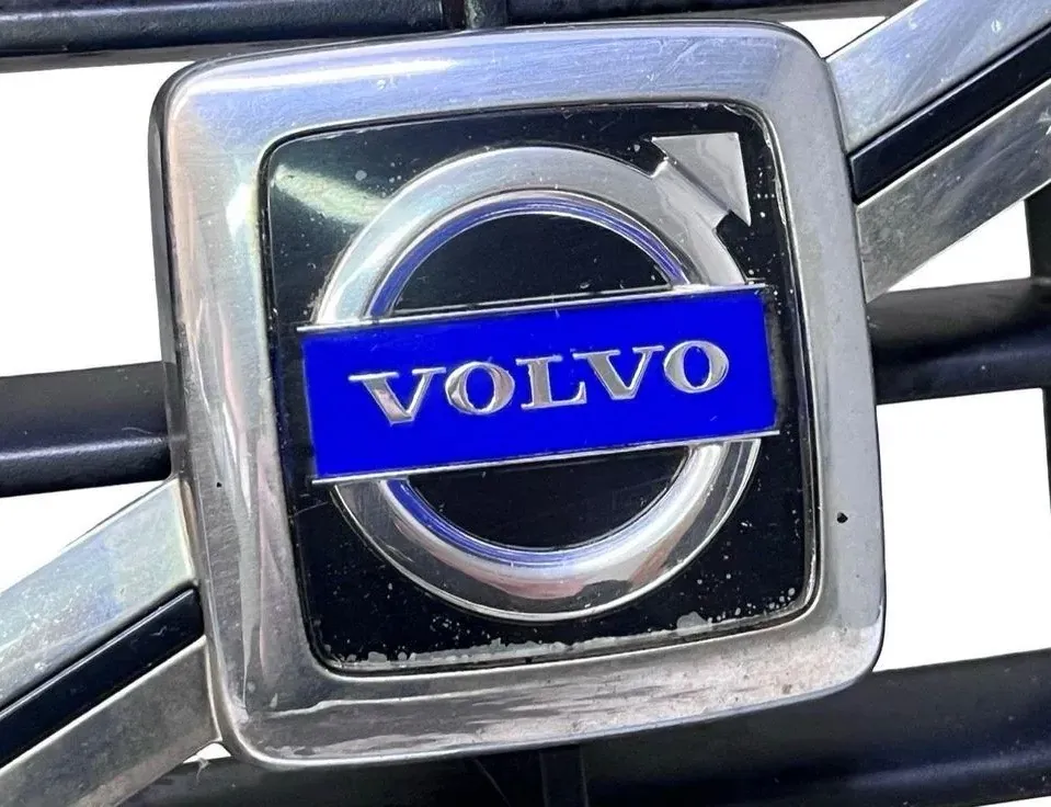 VOLVO XC90 1 generation (2002-2014)  Решётки 8620641 36060067