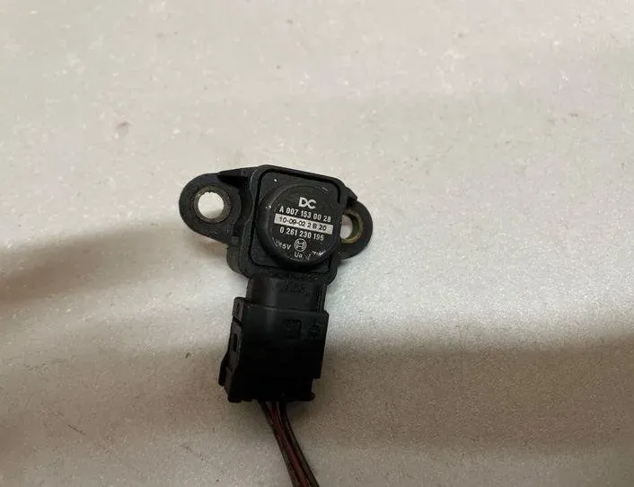 MERCEDES-BENZ C-Class W205/S205/C205 (2014-2023) Датчик MAP A0071530028 22159946