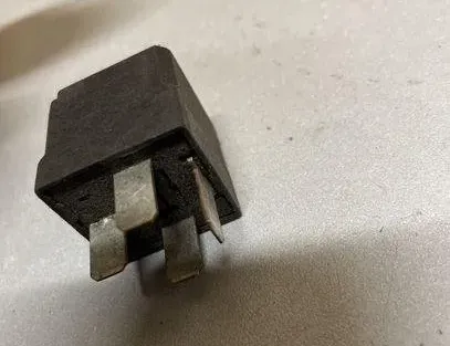 OPEL Zafira B (2005-2010) Реле 13171831 22189737