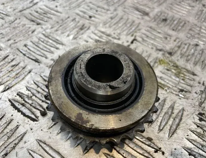 BMW 7 Series G11/G12 (2015-2023) Распределитель промежуточная шестерня 8586410 22190134