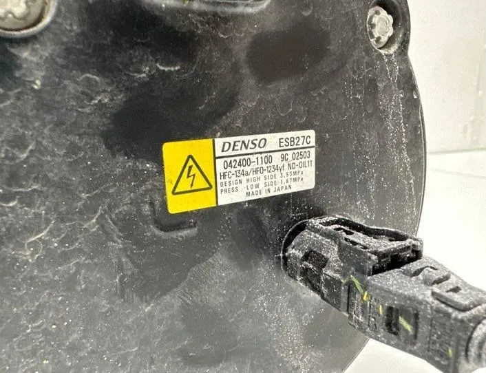 TOYOTA Camry XV70 (2017-2024) Hасос кондиционера 0424001100 22201702