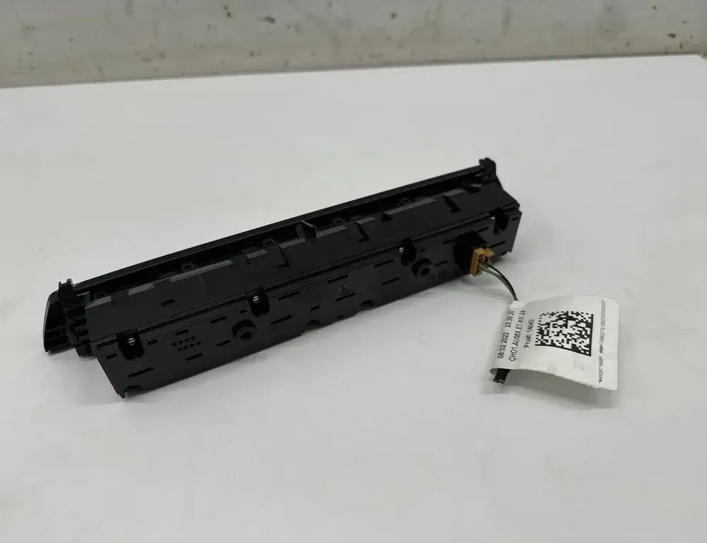 AUDI A6 C4/4A (1994-1997) Hazard button 4K0925301 26807905