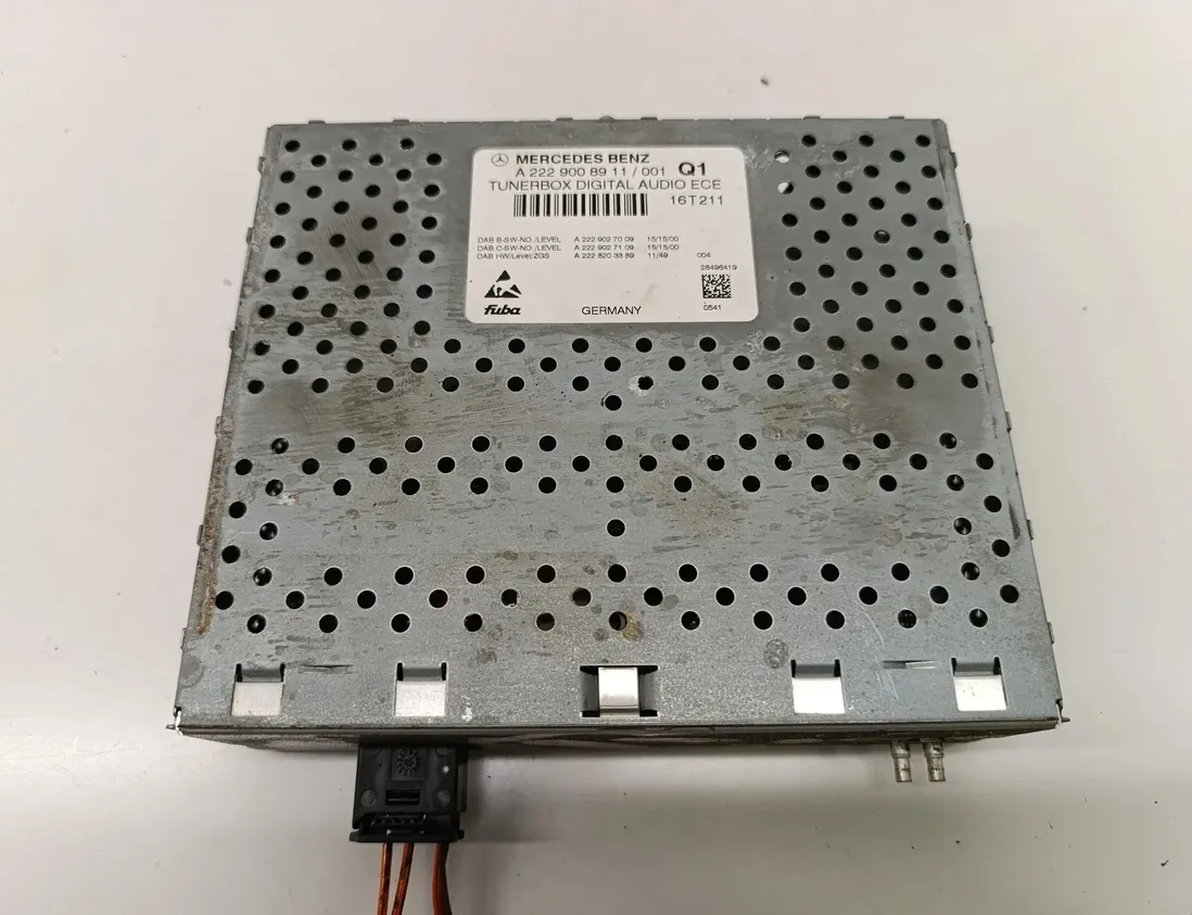 MERCEDES-BENZ C-Class W205/S205/C205 (2014-2023) Music Player With GPS A2229008911 27485634