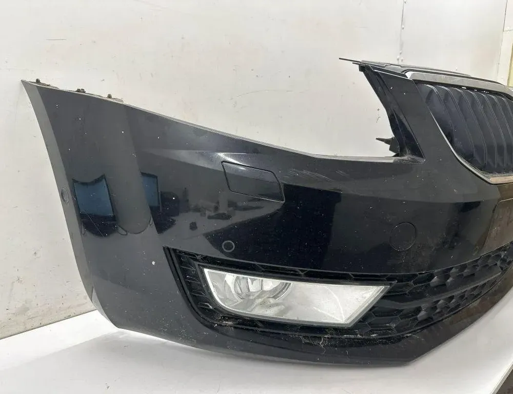 SKODA Octavia 3 generation (2013-2020) Бампер передний 5E0807221 30342338