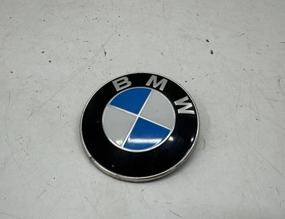 BMW 3 Series F30/F31 (2011-2020) Car manufacturer's badge 30817806