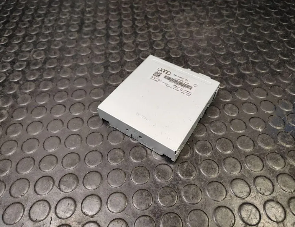 AUDI A8 D3/4E (2002-2010) Camera control unit 4H0907441 33173680