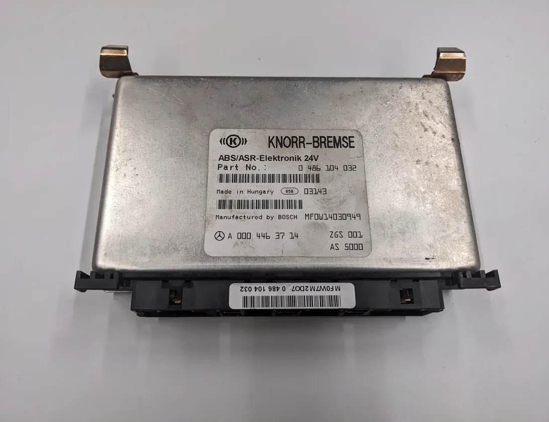 MERCEDES-BENZ ACTROS (1996-2002) ABS control unit A0004463714,0004463714,9425840038,0486104032,Ip1146 33567961