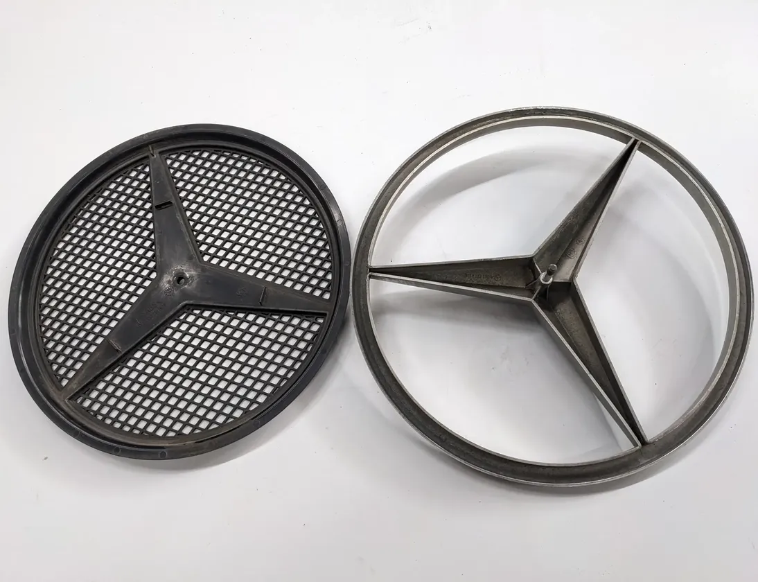 MERCEDES-BENZ ACTROS MP2 / MP3 (2002-present) Truck manufacturer's badge A9418170116,6417511918,9418170116,A6417511918,Ip0164 33952978