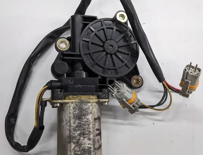 MAN TGA (2000-present) Front Right Door Window Control Motor 81286016130,5000303,3e3664b35,Ip1229 34399930