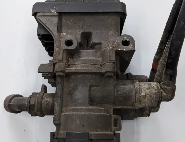 VOLVO FH 12 (1993-present) EBS Modulator 20828237,K000914,Ip1188,KnorrBremse 34153875