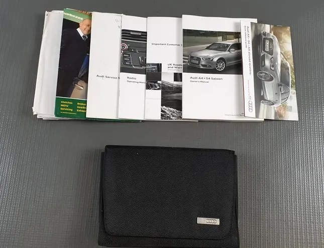 AUDI A4 B8/8K (2011-2016) Manual Service Book 25829199