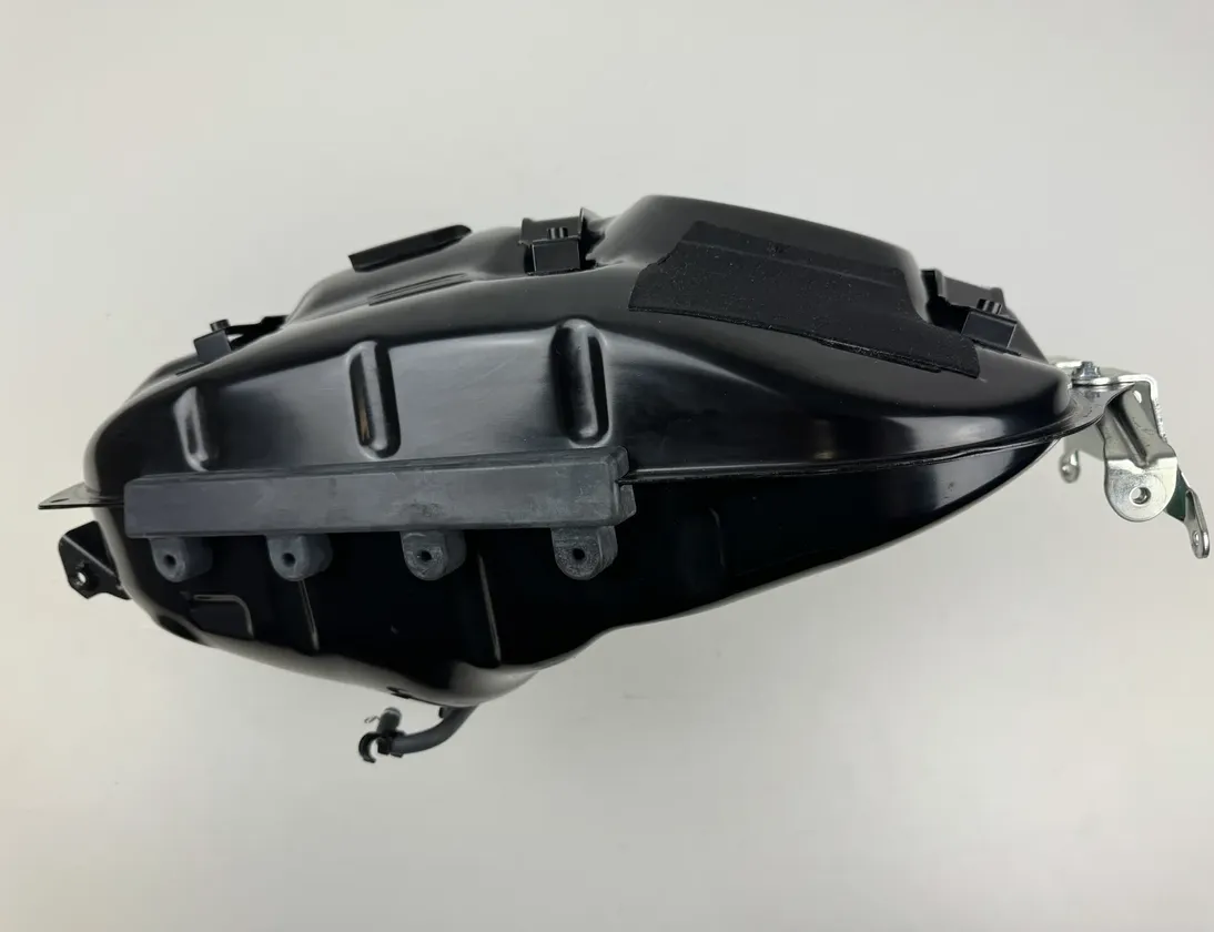 YAMAHA XSR Топливный бак B90241450000,B90241100000,B90241910000,B90241210000 23957807