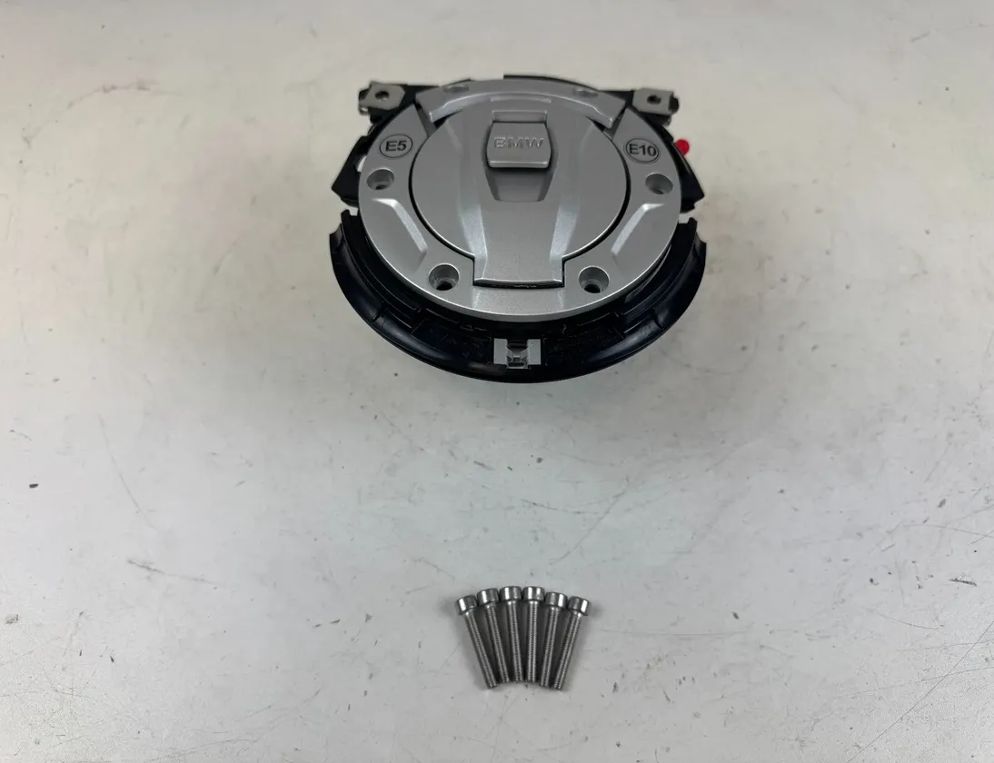 BMW R 1300 GS Fuel cap cover lid 9829226,46631541516,1541516,16119829226 32054591