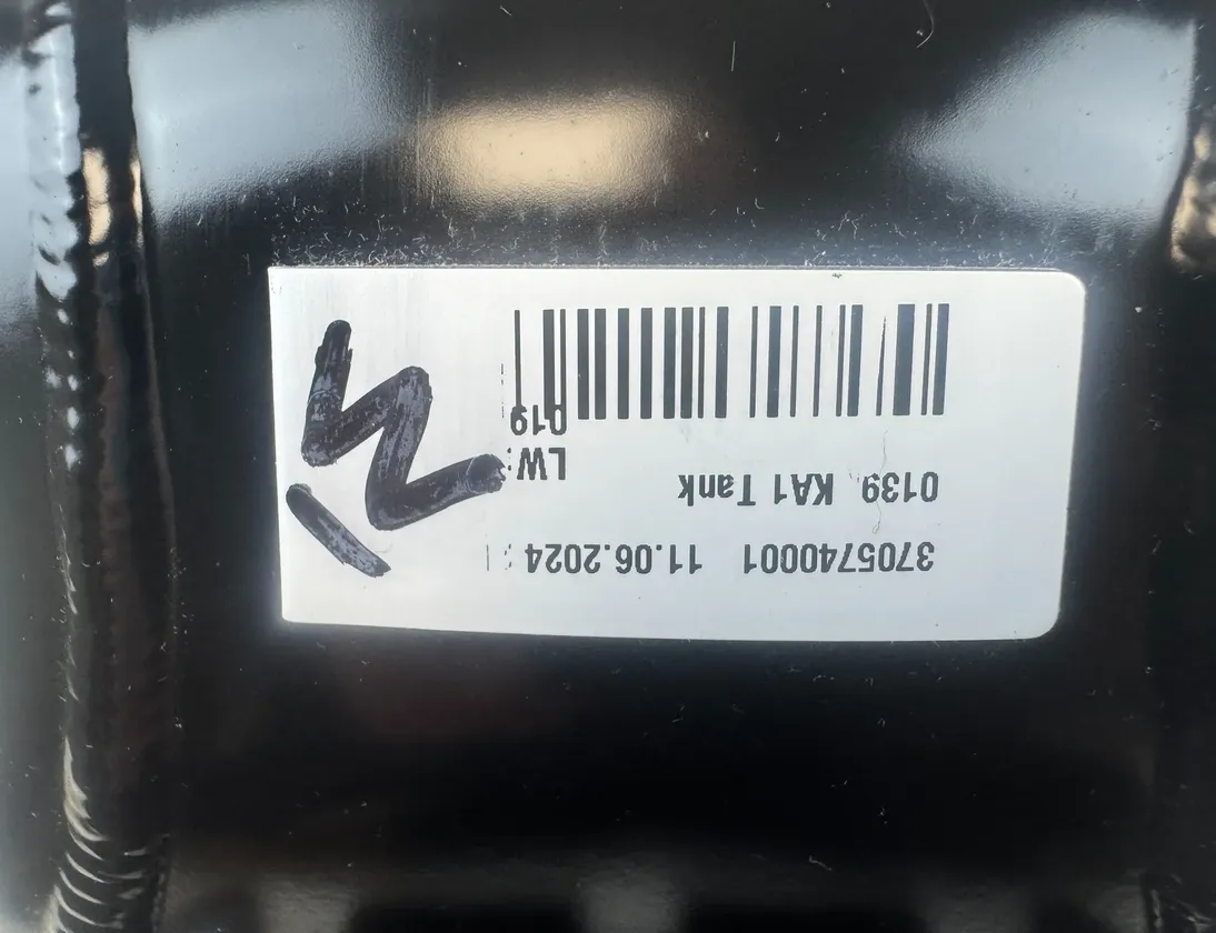 BMW R 1300 GS Petrol fuel tank 16117921850,16115A79076 32185292