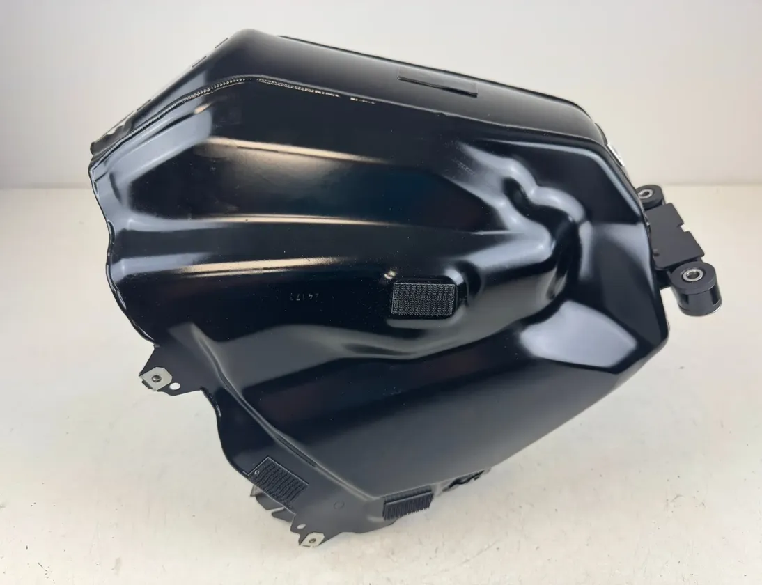BMW R 1300 GS Petrol fuel tank 16117921850,16115A79076 32185292